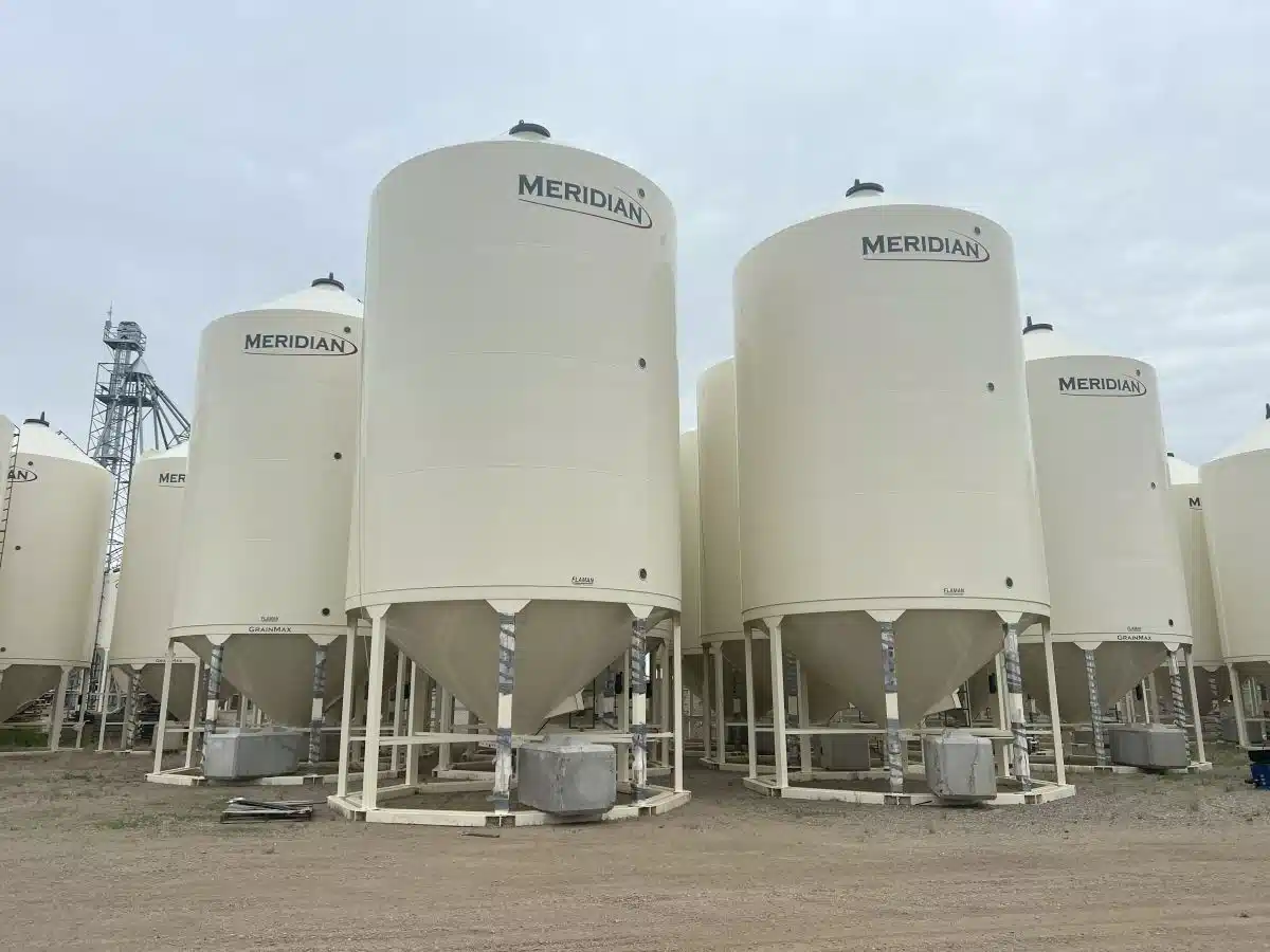 Photo de la Galerie 1 pour 2025 Meridian GM+MP Réservoir à grain