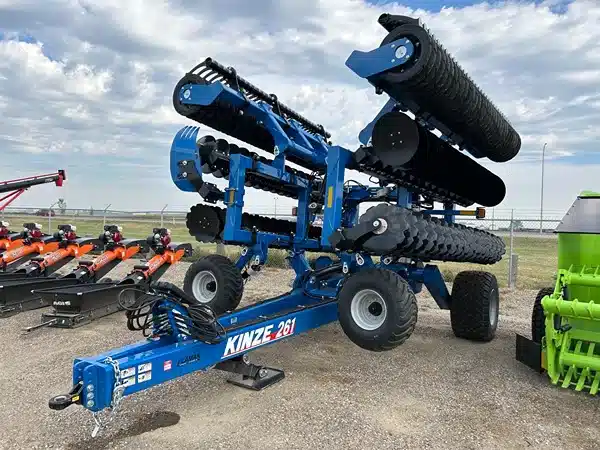 Gallery image 1 for New 2025 Kinze MACH TILL 261 Disc High Speed