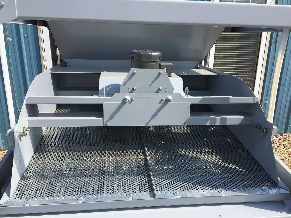 Gallery image 2 for New 2024 ***MANUFACTURER NOT SPECIFIED*** Scalper Grain Cleaner