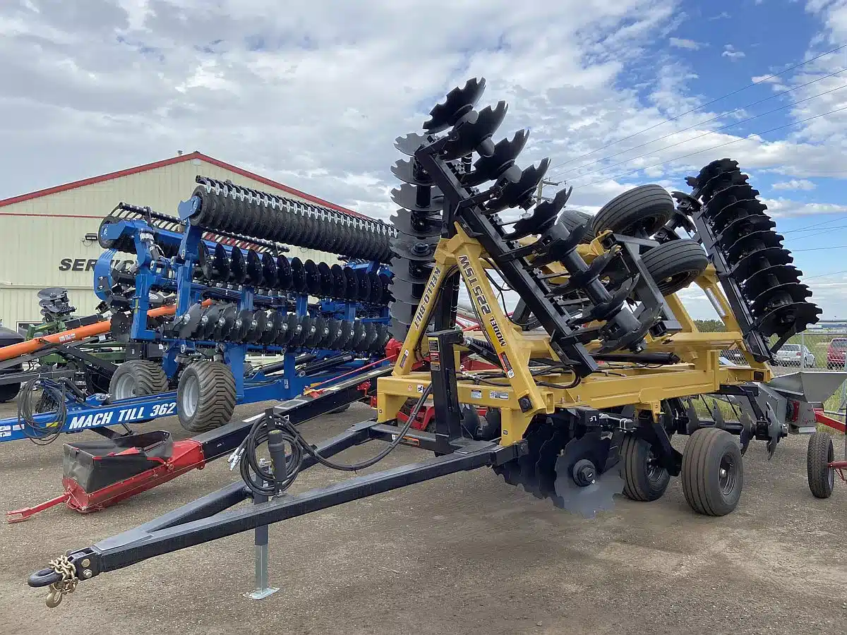 Photo de la Galerie 1 pour Kubota 225TSW Disque
