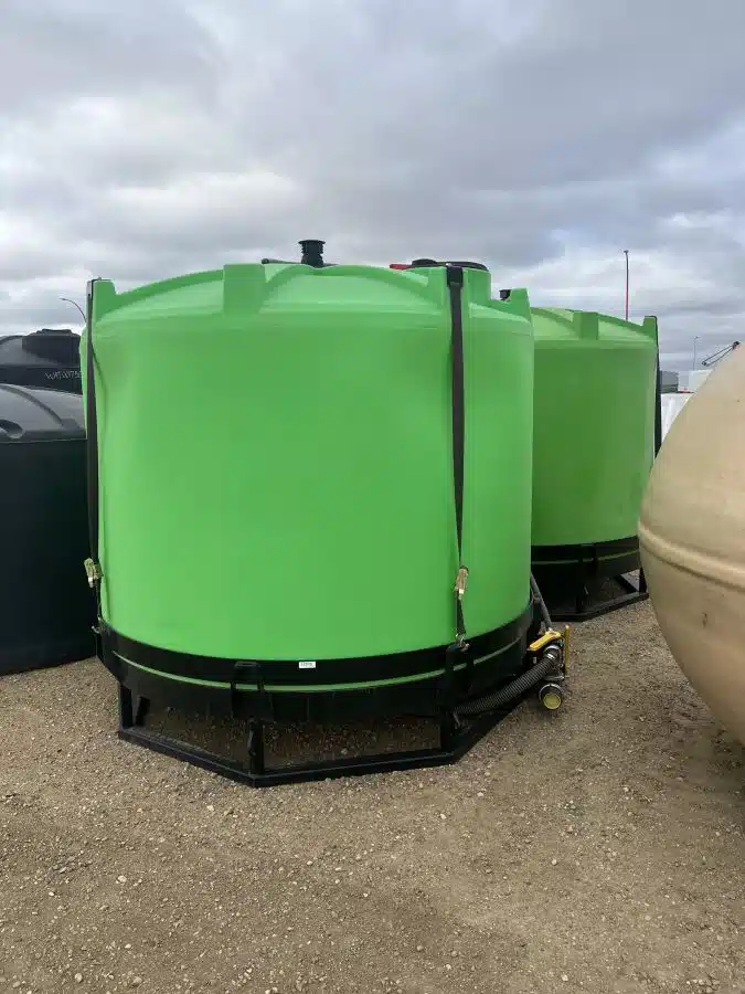 Gallery image 2 for New 2024 Freeform Plastics Chem Tank