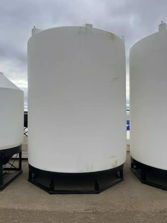 Gallery image 1 for 2024 Freeform Plastics Fertilizer Tank