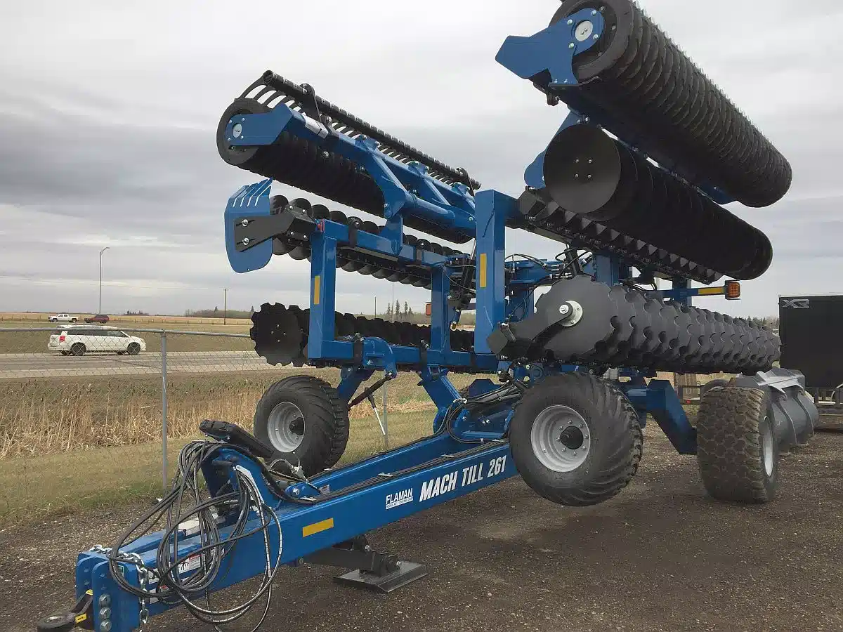 Gallery image 2 for New 2023 Kinze MACH TILL 261 Disc High Speed