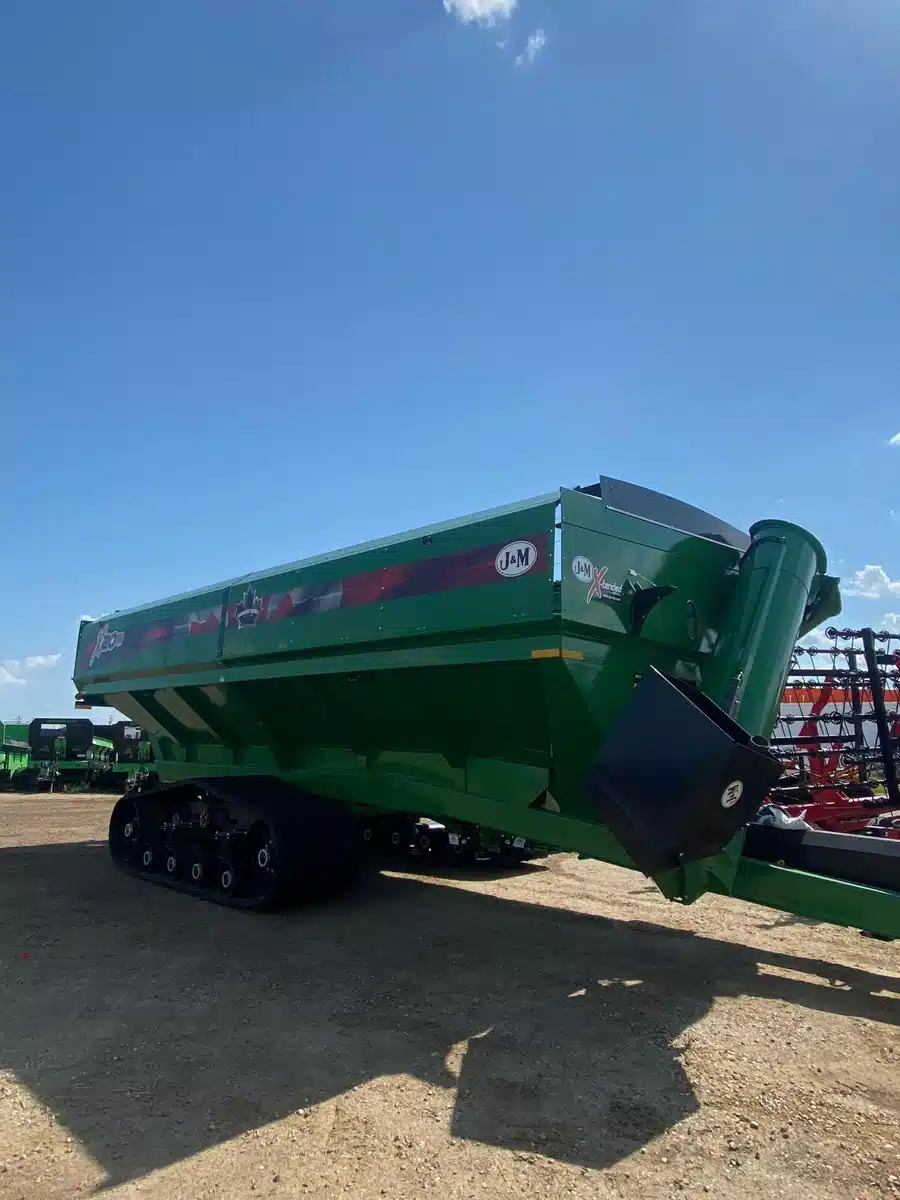 Gallery image 1 for 2024 J&M 2032 Grain Cart