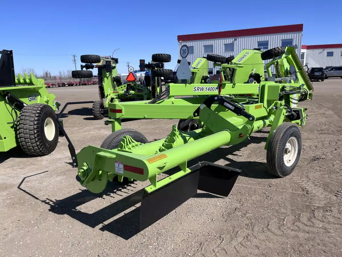 Gallery image 2 for New Schulte SRW1400 Windrower