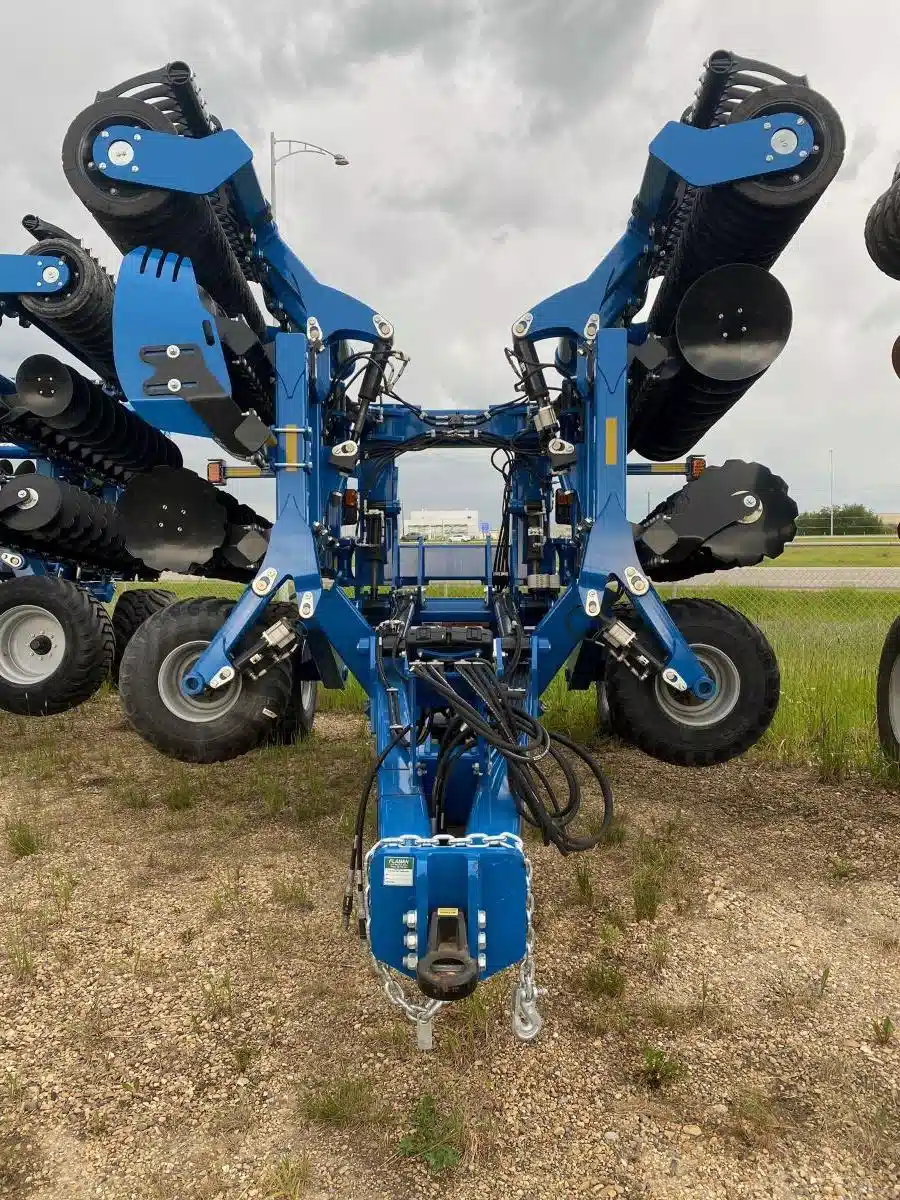 Gallery image 1 for New 2024 Kinze MACH TILL 201 Disc
