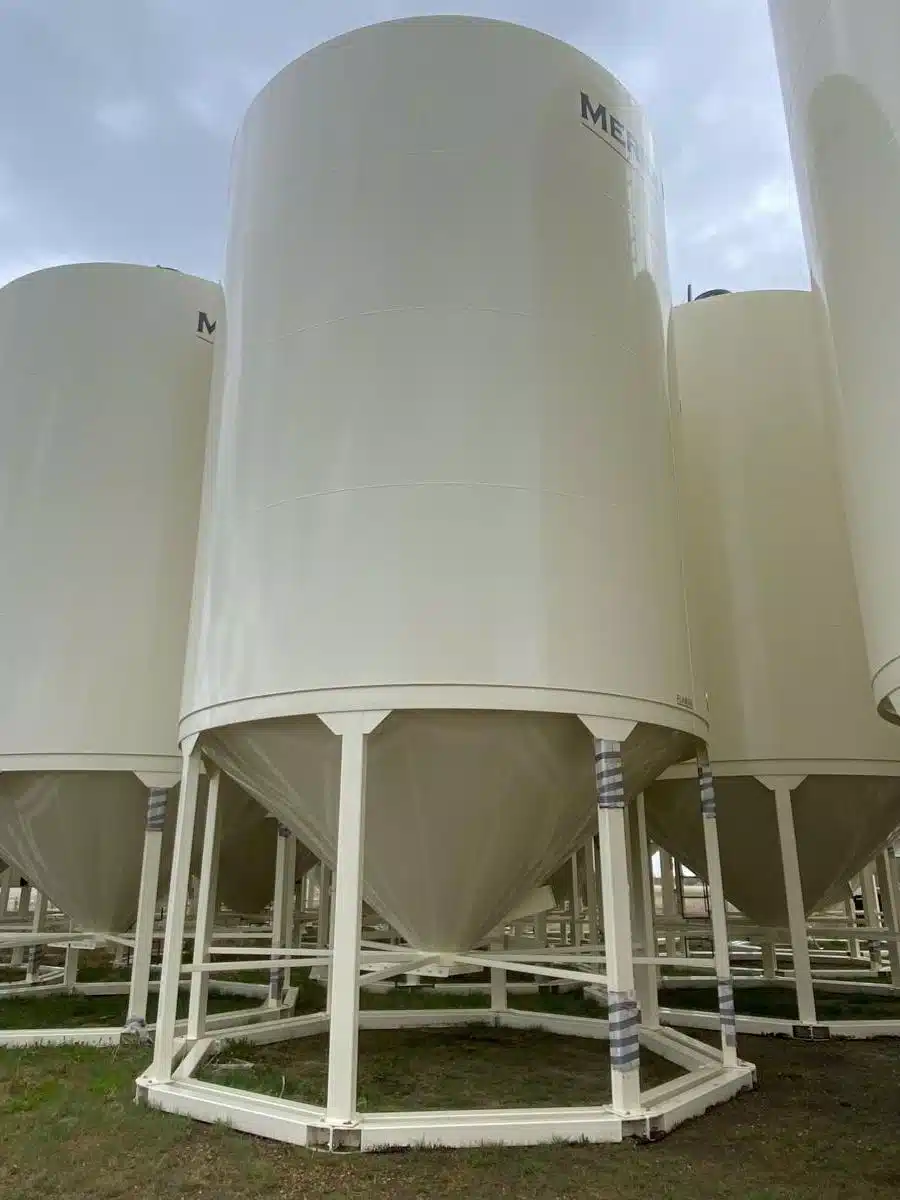 Gallery image 1 for New 2025 Meridian 1620 Grain Bin