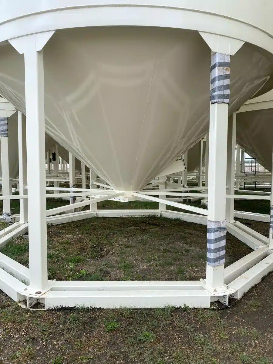 Gallery image 2 for New 2025 Meridian 1620 Grain Bin