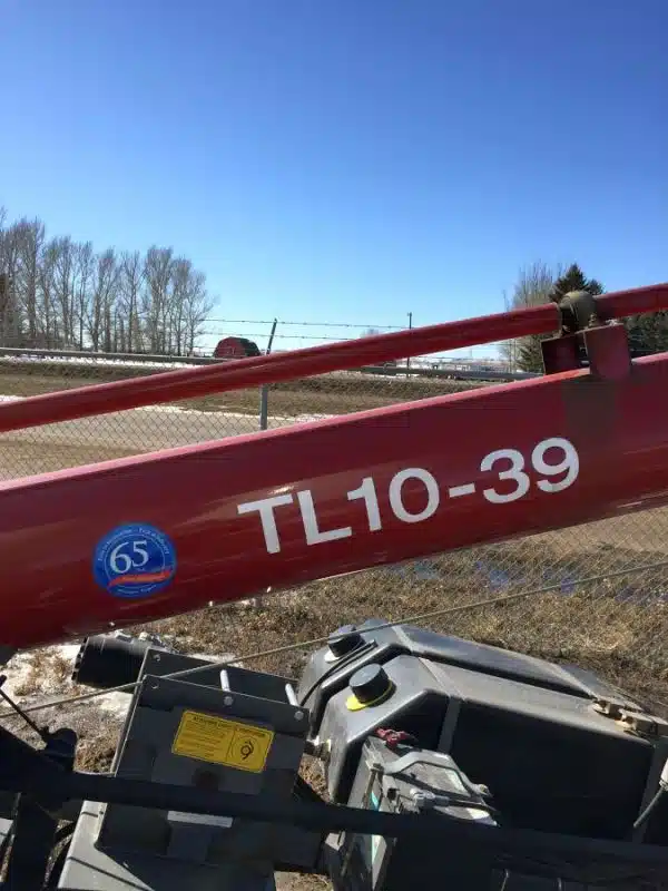 Gallery image 1 for 2023 Meridian TL10-39 Grain Auger