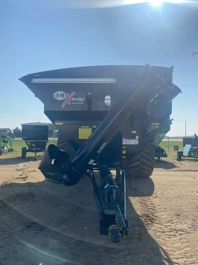 Gallery image 1 for New 2024 J&M 1522-20S HD Grain Cart