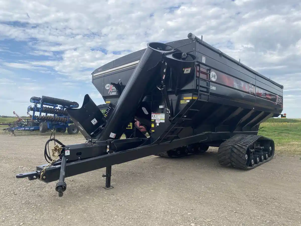 Gallery image 1 for New 2024 J&M 2032 Grain Cart