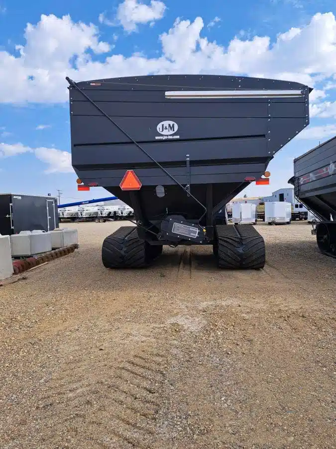 Gallery image 2 for New 2024 J&M 2332 Grain Cart