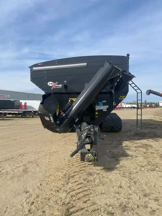 Gallery image 1 for New 2024 J&M 2332 Grain Cart