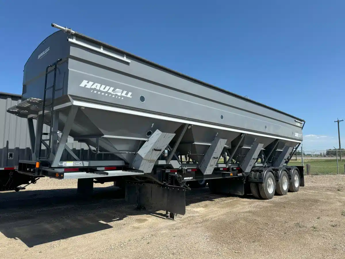 Gallery image 1 for New 2025 HAUL-ALL 1580NT Tender