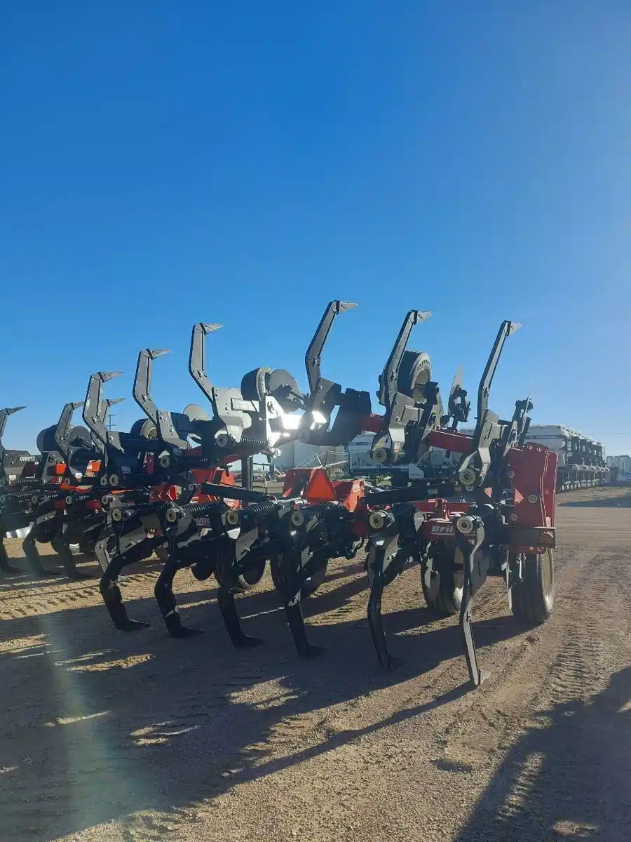 Gallery image 2 for New 2024 Landoll 2512F-12-30 Ripper