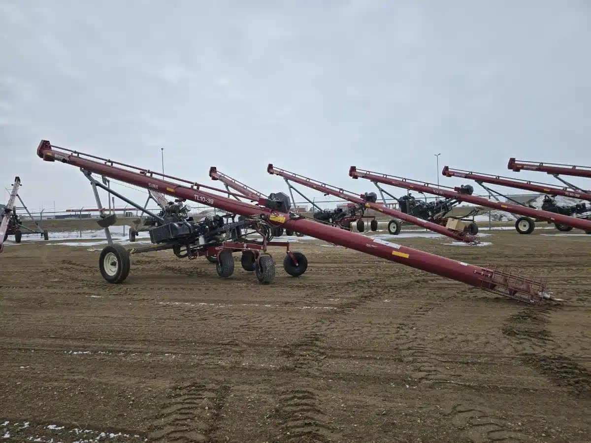 Gallery image 2 for New 2024 Meridian TL -1039 Grain Auger