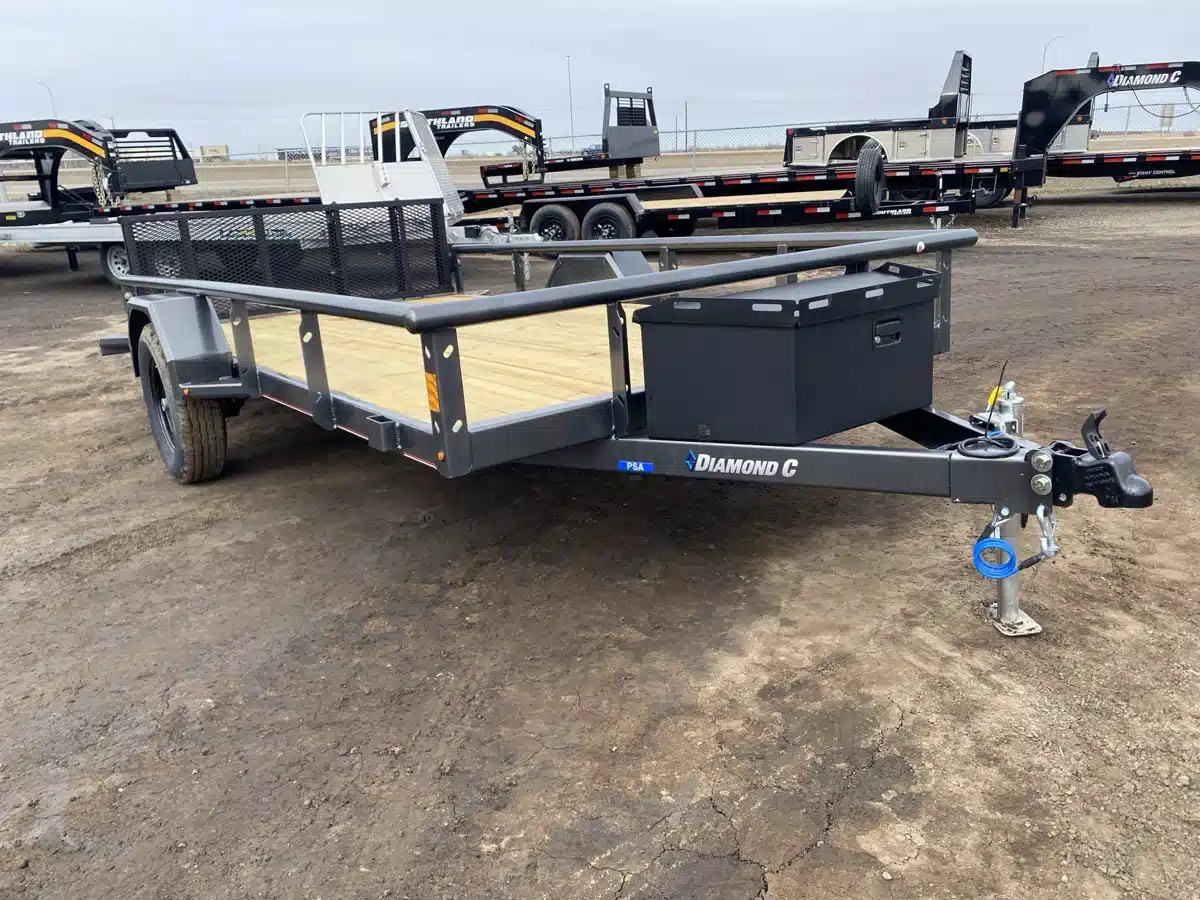 Gallery image 2 for New 2025 Diamond C PSA135 Trailer