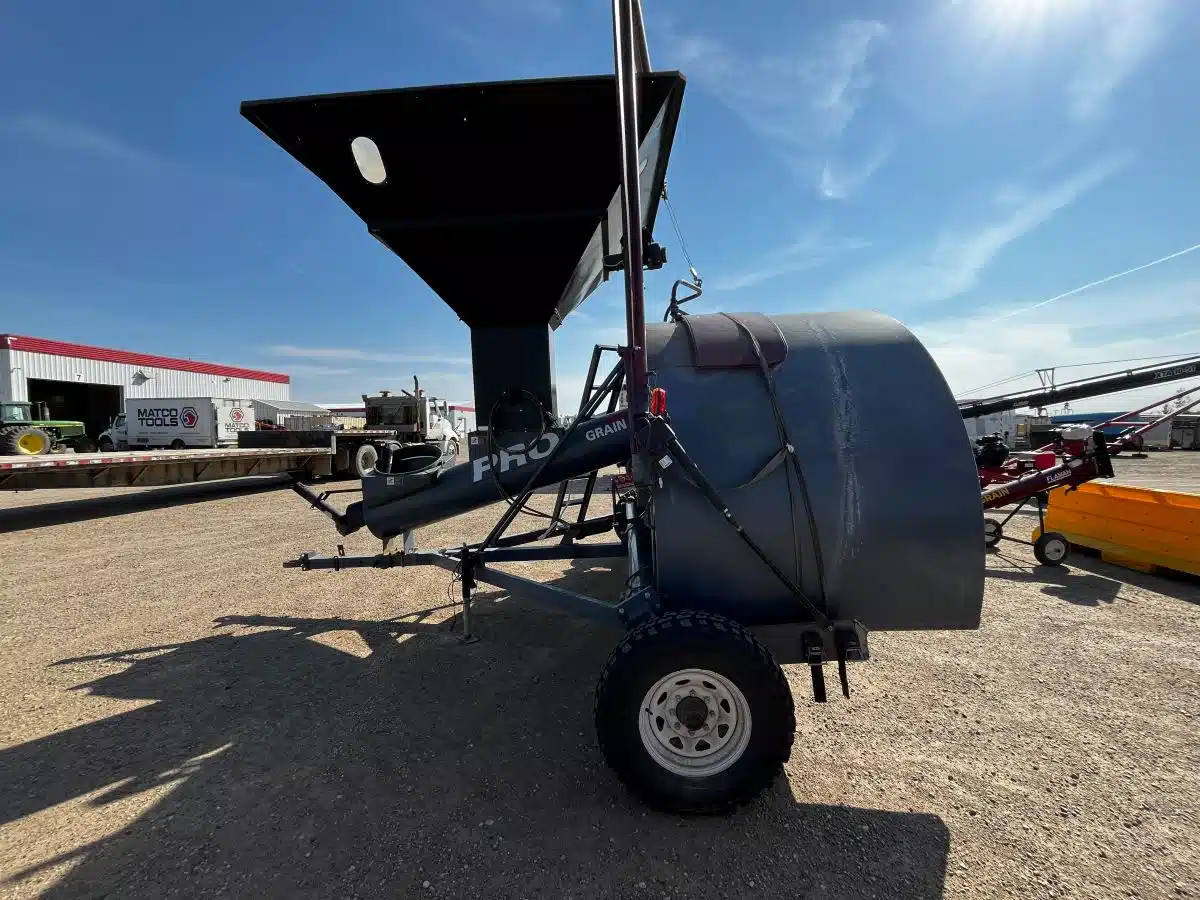 Gallery image 2 for Used 2015 Arc Alloy 1510-16 Grain Bagger