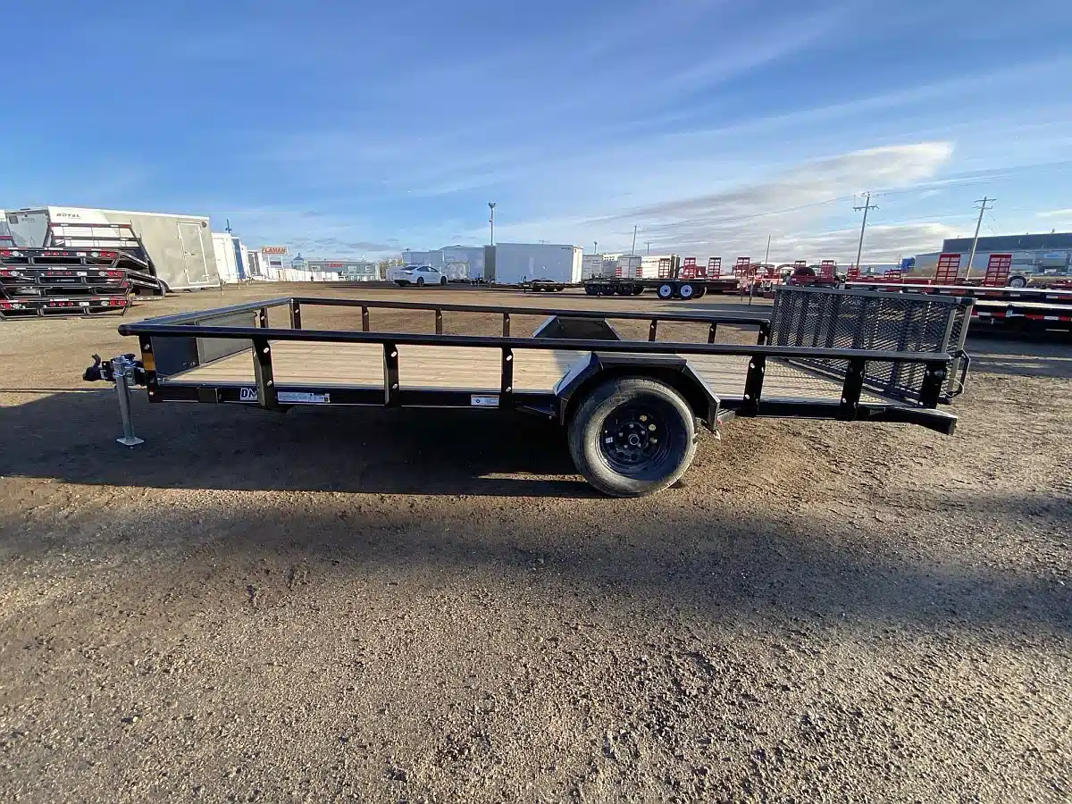 Gallery image 1 for New 2025 Diamond C PSA135 Trailer