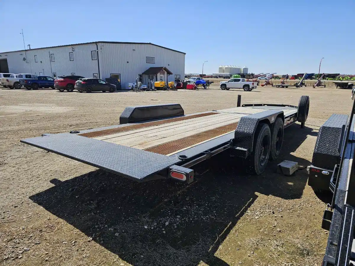 Gallery image 2 for Used 2024 Diamond C HDT208-24 Trailer - Flat Deck