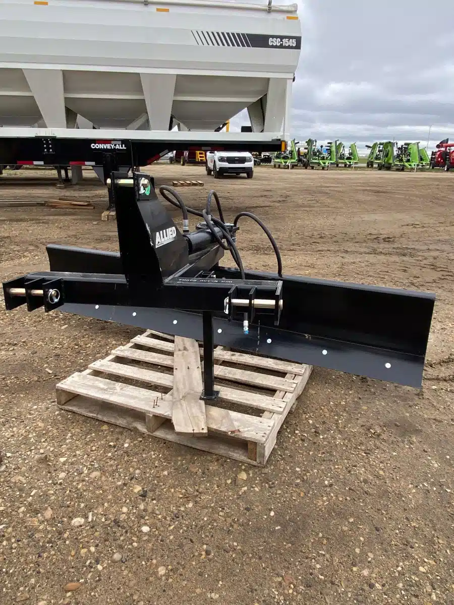 Gallery image 1 for New Farm King 8' C8800 60 Series Blade