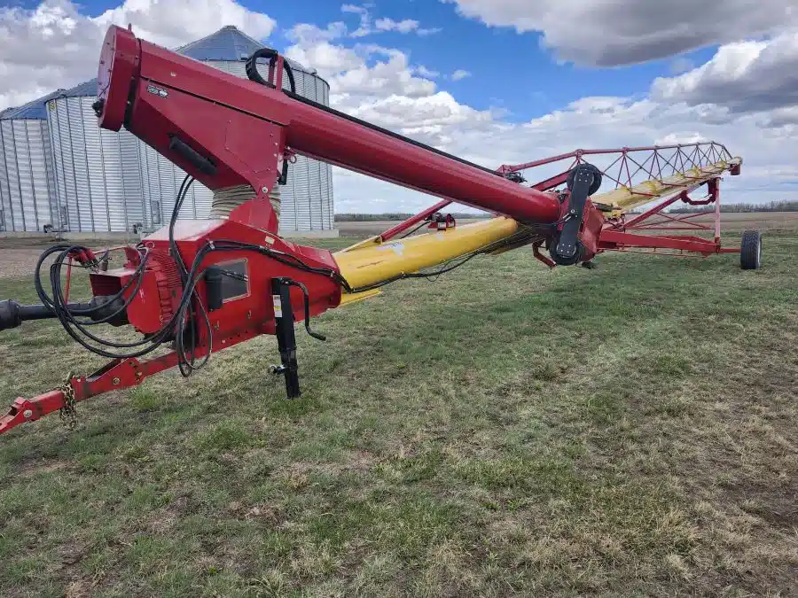 Gallery image 2 for 2019 Westfield MKX 160-105 Grain Auger