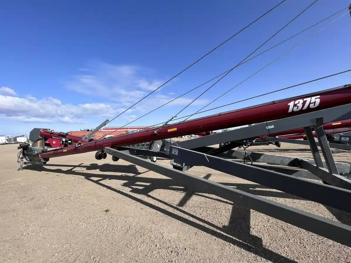 Gallery image 2 for New 2024 Meridian 1375 Grain Auger
