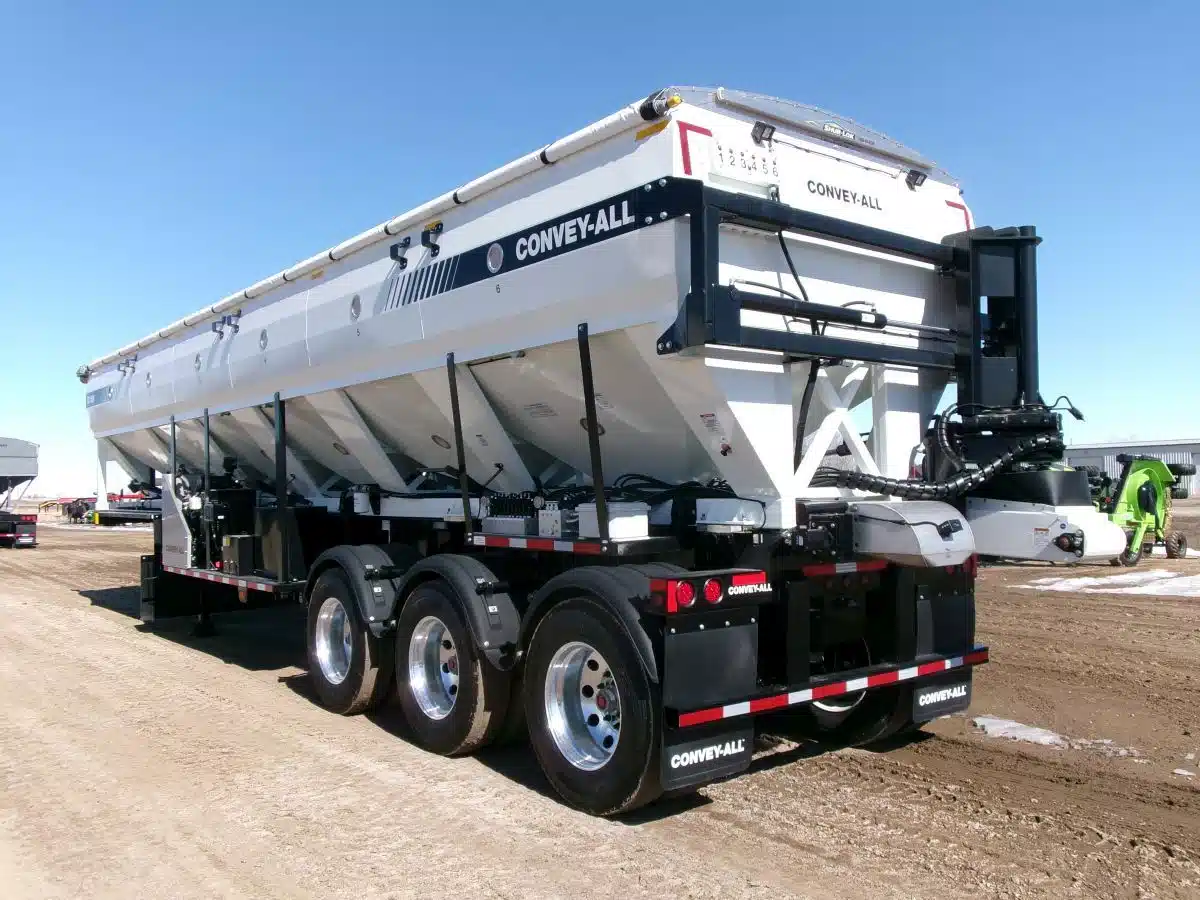 Gallery image 1 for New 2024 Convey All CST-1550 Tender