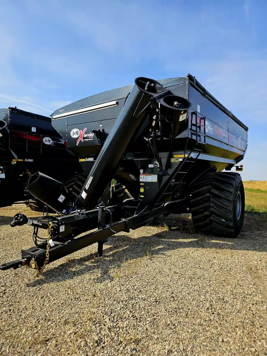 Gallery image 1 for New 2024 J&M 1222 Grain Cart