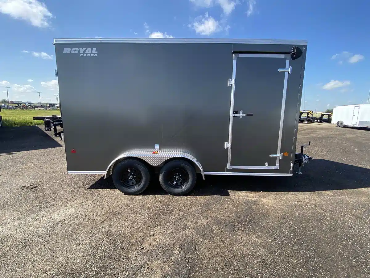 Gallery image 2 for 2026 Royal Cargo LCHT35-716V-86 Trailer