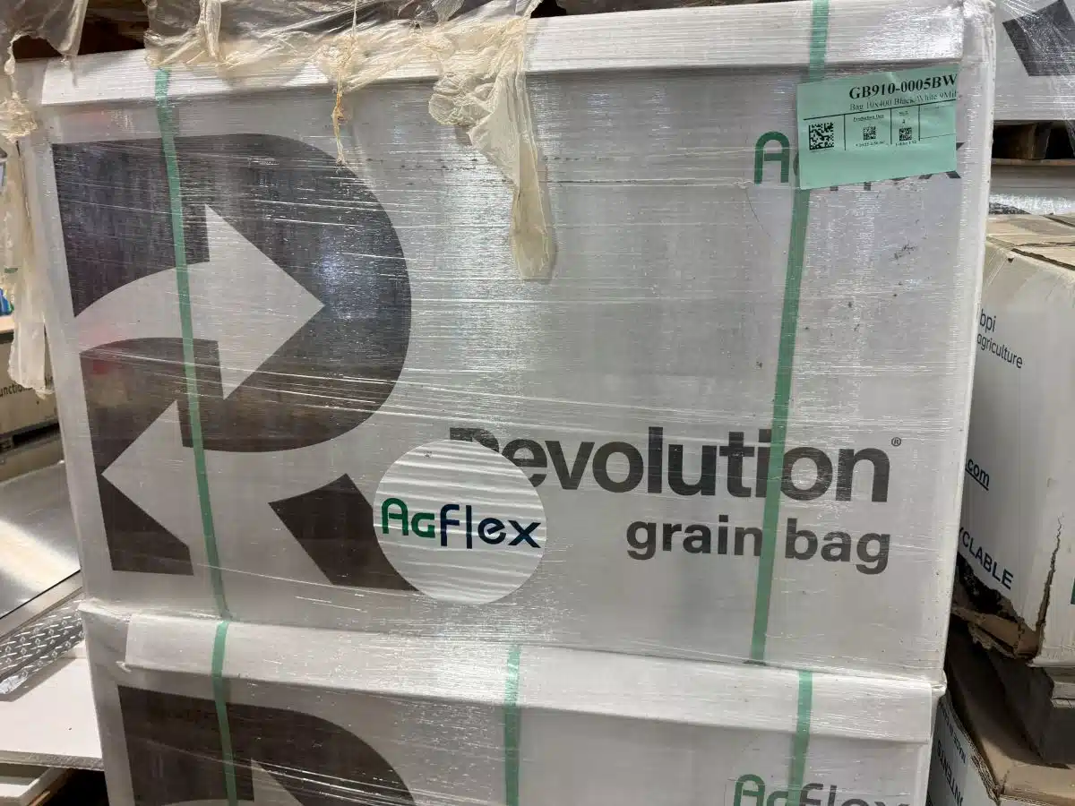 Gallery image 2 for New 2025 AT Films AG FLEX by REVOLUTION GRAIN BAGS Grain Bagger