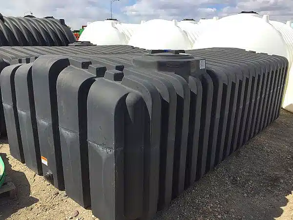Gallery image 1 for New ***MANUFACTURER NOT SPECIFIED*** 2100 Gallon Low Pro Tank