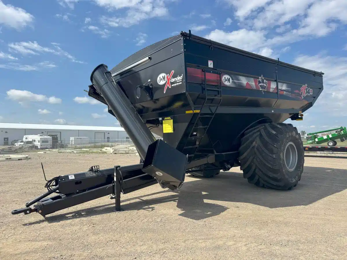 Gallery image 1 for 2025 J&M Rx1412 Series Grain Cart