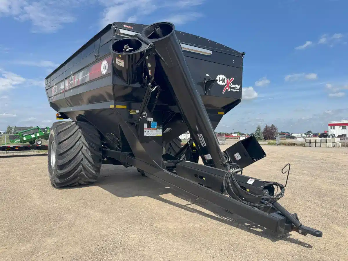 Gallery image 2 for 2025 J&M Rx1412 Series Grain Cart