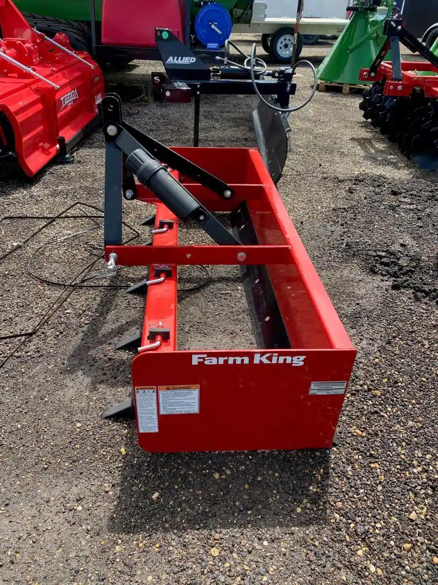 Gallery image 2 for New 2025 Farm King Y725BS Scraper