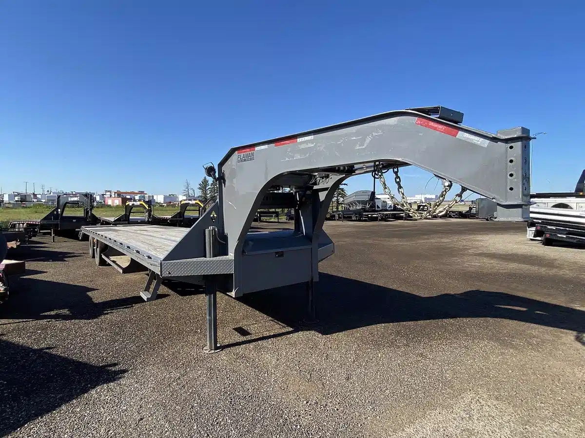 Gallery image 1 for Used 2024 Diamond C FMAX212 Trailer