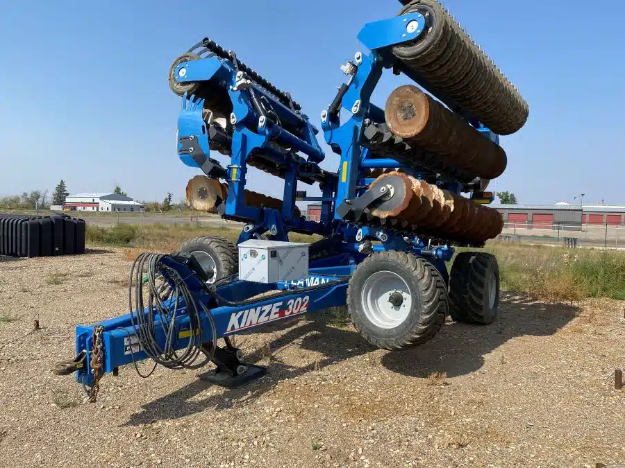 Gallery image 2 for Used 2024 Kinze MACH TILL 302 Disc