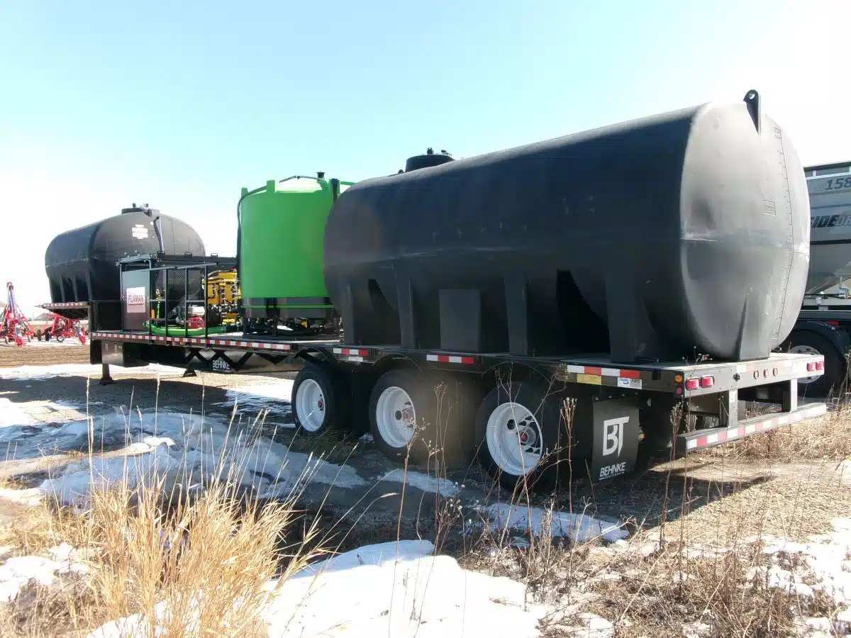 Gallery image 2 for New 2024 Flaman 9200 Sprayer - Pull Type