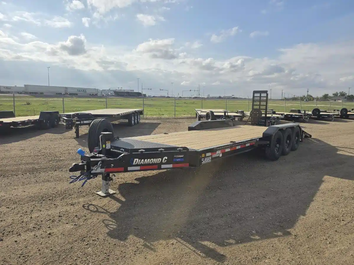 Gallery image 1 for New 2026 Diamond C LPX Trailer - Flat Deck