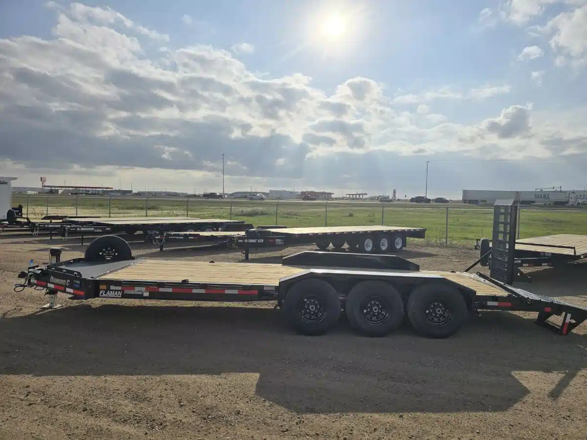 Gallery image 2 for New 2026 Diamond C LPX Trailer - Flat Deck