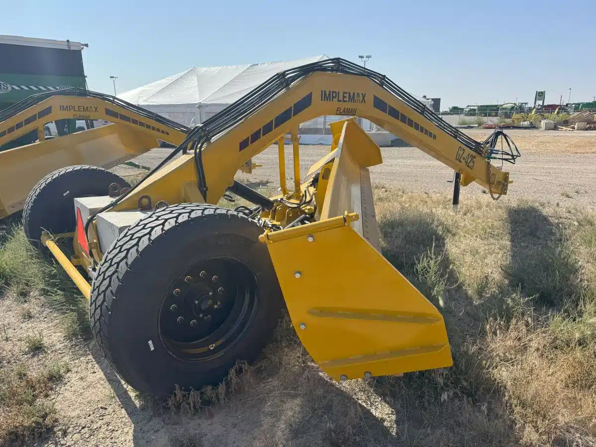 Gallery image 2 for GZ-425 Scraper