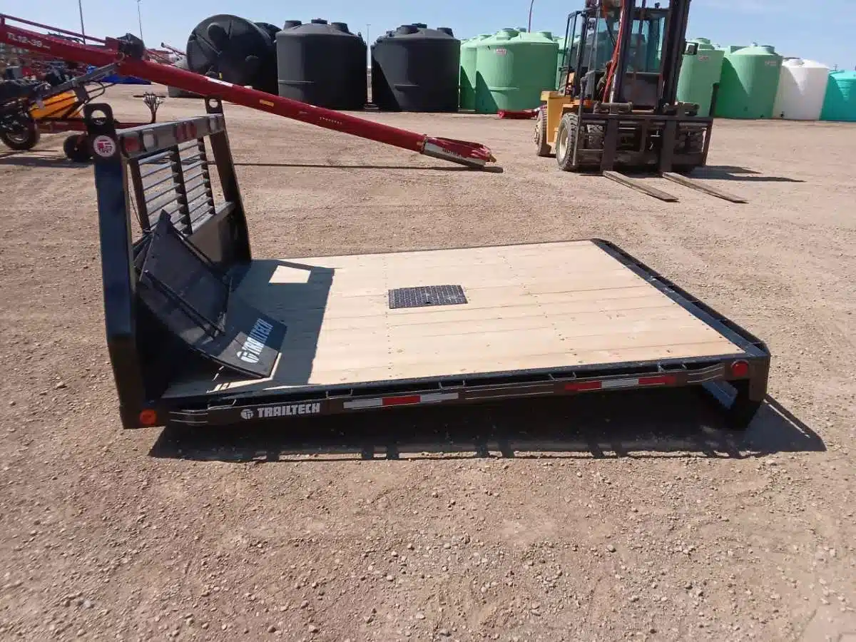 Gallery image 2 for New Trailtech MLC8638-8 Trailer
