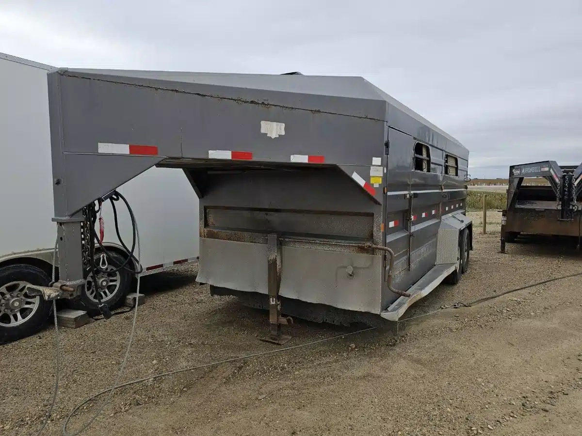 Gallery image 1 for Used 2009 Norberts Trailers 7X20 GN STK Trailer - Lowbed