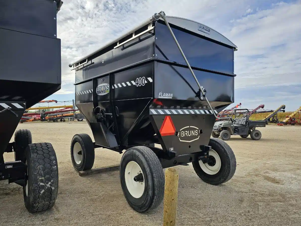 Gallery image 2 for 2024 Bruns Manufacturing 430 Grain Cart