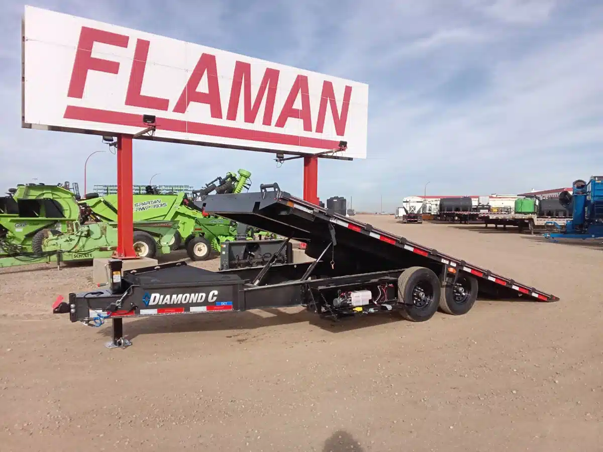 Gallery image 1 for New 2025 Diamond C DET Trailer - Flat Deck