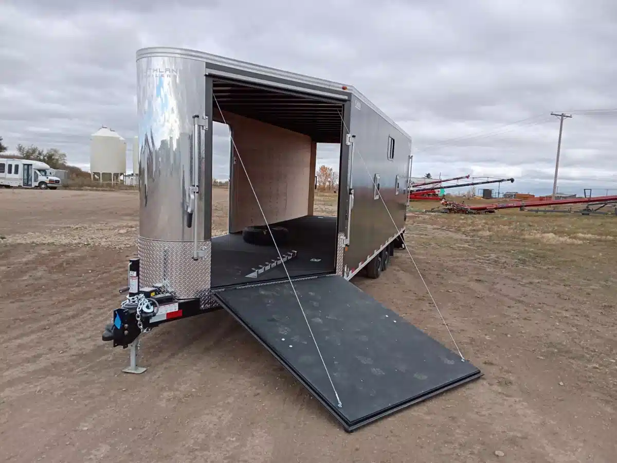 Gallery image 2 for New 2026 Royal Cargo LARSM Trailer - Snowmobile