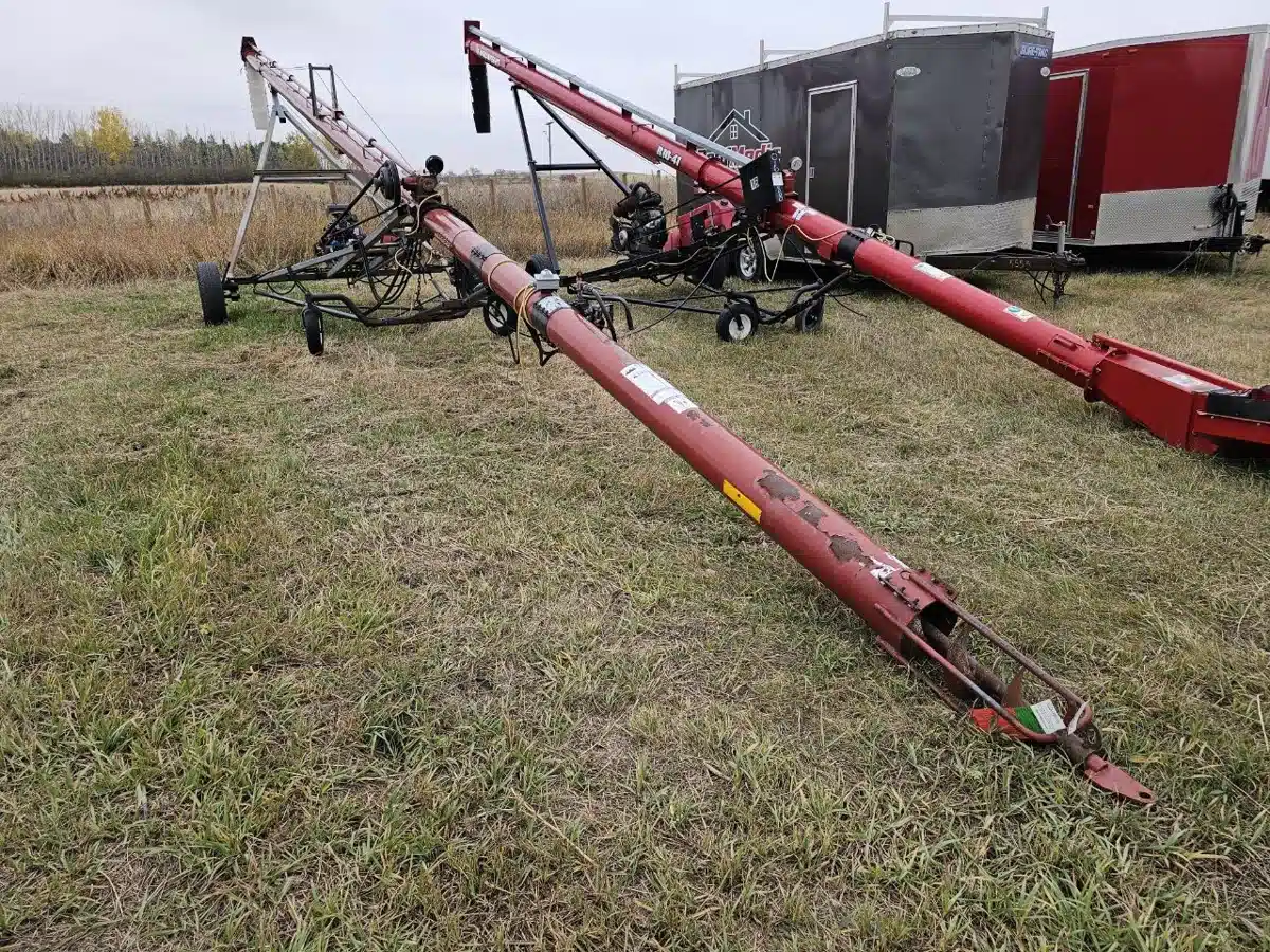 Gallery image 1 for Used 2013 Sakundiak HD 8X53 Grain Auger