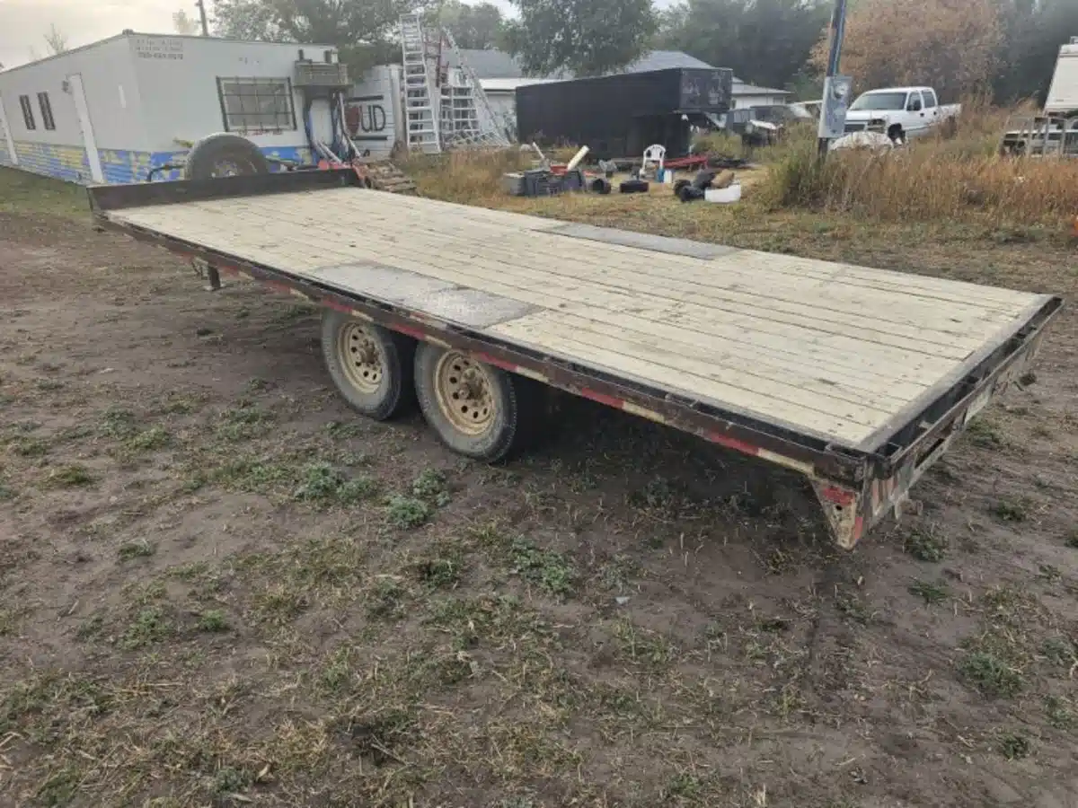 Used 2012 Diamond C 13DECL20X102 Trailer - Flat Deck