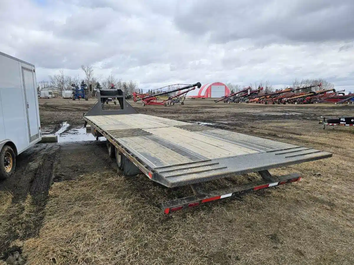 Gallery image 2 for Used 2019 Diamond C FMAX210 Trailer - Flat Deck