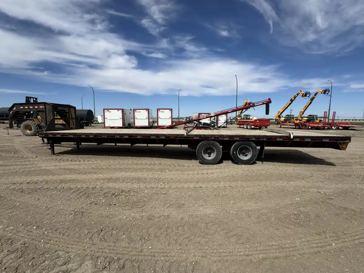 Gallery image 2 for 2014 PJ Trailers 8'6 Trailer - Flat Deck